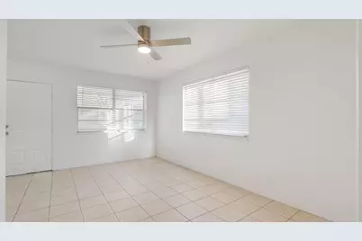 709 SE 15th Street #1, Fort Lauderdale, FL 33316 - Photo 24