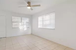 709 SE 15th St, Fort Lauderdale, FL 33316 - Photo 24