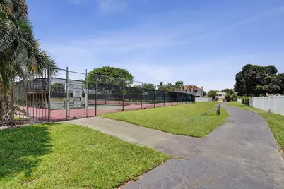 6817 Barnwell Drive, Boynton Beach, FL 33437 - Photo 22