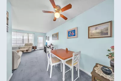 43 Berkshire B, West Palm Beach, FL 33417 - Photo 10