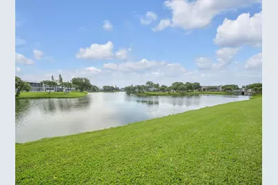 43 Berkshire B, West Palm Beach, FL 33417 - Photo 4