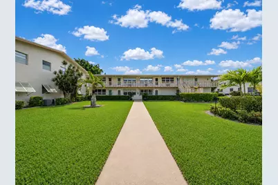 43 Berkshire B, West Palm Beach, FL 33417 - Photo 2
