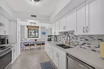 5380 N Ocean Drive #2e, Riviera Beach, FL 33404 - Photo 26