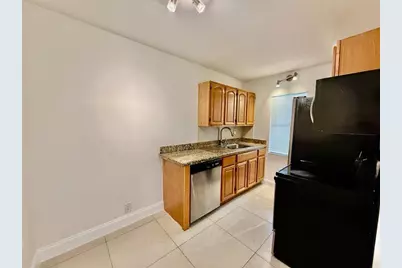 601 NE 29th Drive #4, Wilton Manors, FL 33334 - Photo 2