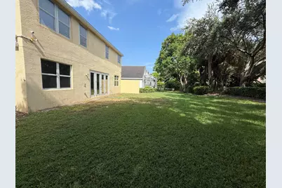 307 Berenger Walk, Royal Palm Beach, FL 33414 - Photo 6