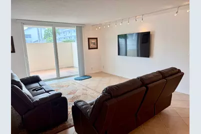 1000 Spanish River Road #1B, Boca Raton, FL 33432 - Photo 18