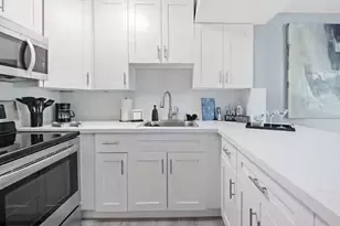 2015 NW 37th Terrace NW, Lauderdale Lakes, FL 33311 - Photo 12