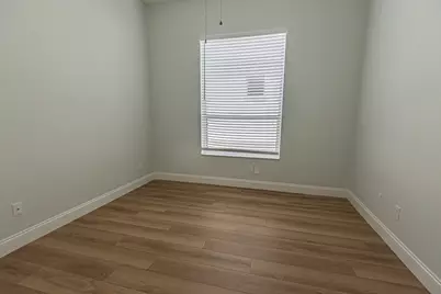 204 NW Zanzibar Place, Port Saint Lucie, FL 34986 - Photo 4