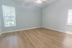 204 NW Zanzibar Pl, Port Saint Lucie, FL 34986 - Photo 10