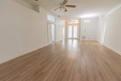 204 NW Zanzibar Place, Port Saint Lucie, FL 34986 - Photo 2