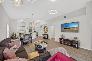 8058 Via Hacienda, Riviera Beach, FL 33418 - Photo 32