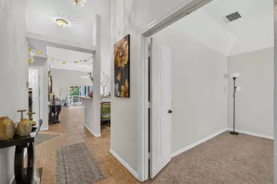 8058 Via Hacienda, Riviera Beach, FL 33418 - Photo 10