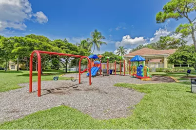 8058 Via Hacienda, Riviera Beach, FL 33418 - Photo 72