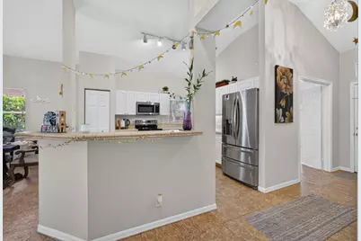 8058 Via Hacienda, Riviera Beach, FL 33418 - Photo 8
