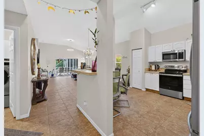 8058 Via Hacienda, Riviera Beach, FL 33418 - Photo 14