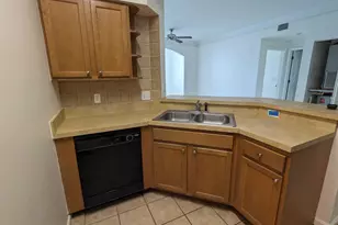 9857 Baywinds Dr, West Palm Beach, FL 33411 - Photo 2
