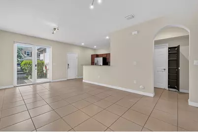 17094 SW 95th Terrace, Miami, FL 33196 - Photo 8