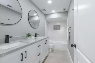 1579 Springside Dr, Weston, FL 33326 - Photo 14