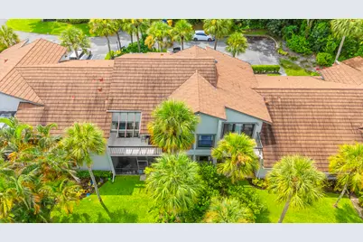 11397 Pond View Drive #E202, Wellington, FL 33414 - Photo 36