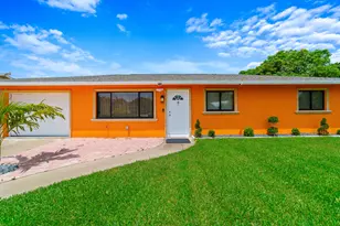 6767 Massachusetts Dr, Lake Worth, FL 33462 - Photo 2
