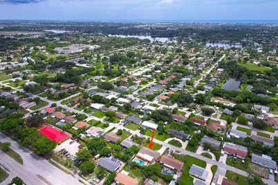6767 Massachusetts Drive, Lake Worth, FL 33462 - Photo 24