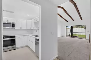 7967 Little Ln, Boca Raton, FL 33433 - Photo 6