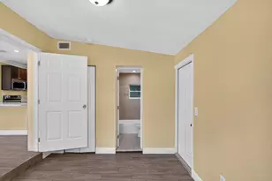 2681 NW 2nd St, Boynton Beach, FL 33435 - Photo 24