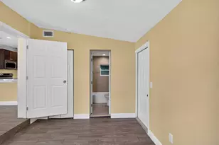 2681 NW 2nd St, Boynton Beach, FL 33435 - Photo 22