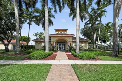 2823 S Evergreen Circle, Boynton Beach, FL 33426 - Photo 24