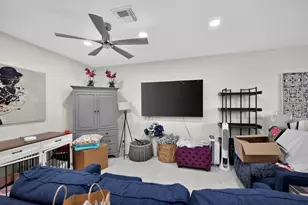 2823 S Evergreen Cir, Boynton Beach, FL 33426 - Photo 6