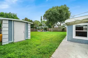 5709 SE Indigo Ave, Stuart, FL 34997 - Photo 26