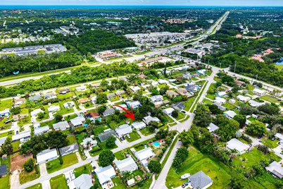 5709 SE Indigo Avenue, Stuart, FL 34997 - Photo 28