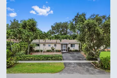 3906 Kewanee Road, Lake Worth, FL 33462 - Photo 2