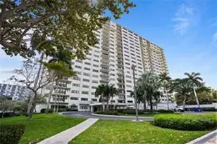 3200 Port Royale Dr N, Fort Lauderdale, FL 33308 - Photo 4