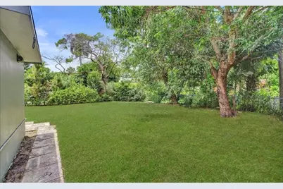 13105 NE 13th Avenue, North Miami, FL 33161 - Photo 10