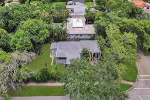 13105 NE 13th Ave, North Miami, FL 33161 - Photo 16
