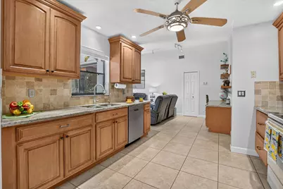 760 NW 41st Terrace, Deerfield Beach, FL 33442 - Photo 8