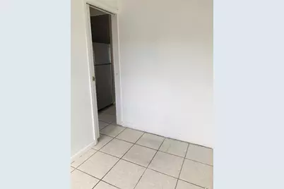 555 SW 16th Avenue #15, Miami, FL 33135 - Photo 6