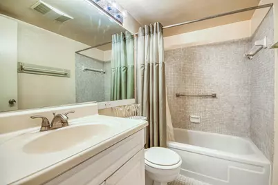 279 Tilford M, Deerfield Beach, FL 33442 - Photo 8