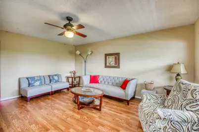 279 Tilford M, Deerfield Beach, FL 33442 - Photo 4