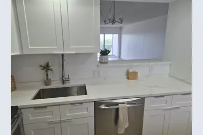 3050 N Palm Aire Drive #702, Pompano Beach, FL 33069 - Photo 4