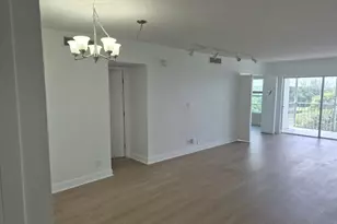 3050 N Palm Aire Dr, Pompano Beach, FL 33069 - Photo 6