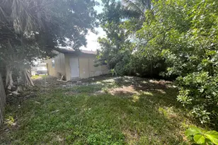 2301 NW 23rd Ln, Fort Lauderdale, FL 33311 - Photo 12