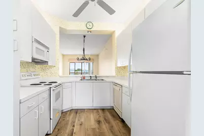 7904 Trent Drive #410, Tamarac, FL 33321 - Photo 4