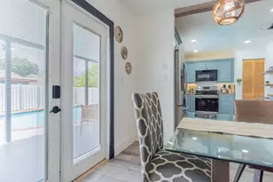 11010 NW 24th Ct, Sunrise, FL 33322 - Photo 6