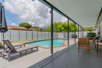 11010 NW 24th Court, Sunrise, FL 33322 - Photo 14
