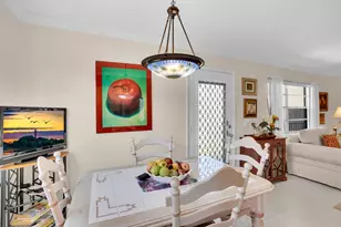810 Burgundy Q, Delray Beach, FL 33484 - Photo 10