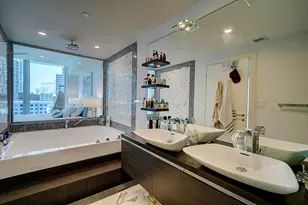 200 Biscayne Blvd Way, Miami, FL 33131 - Photo 8