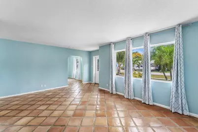 122 Euclid Boulevard, Lantana, FL 33462 - Photo 8
