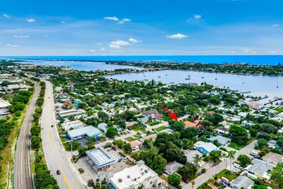 122 Euclid Boulevard, Lantana, FL 33462 - Photo 2